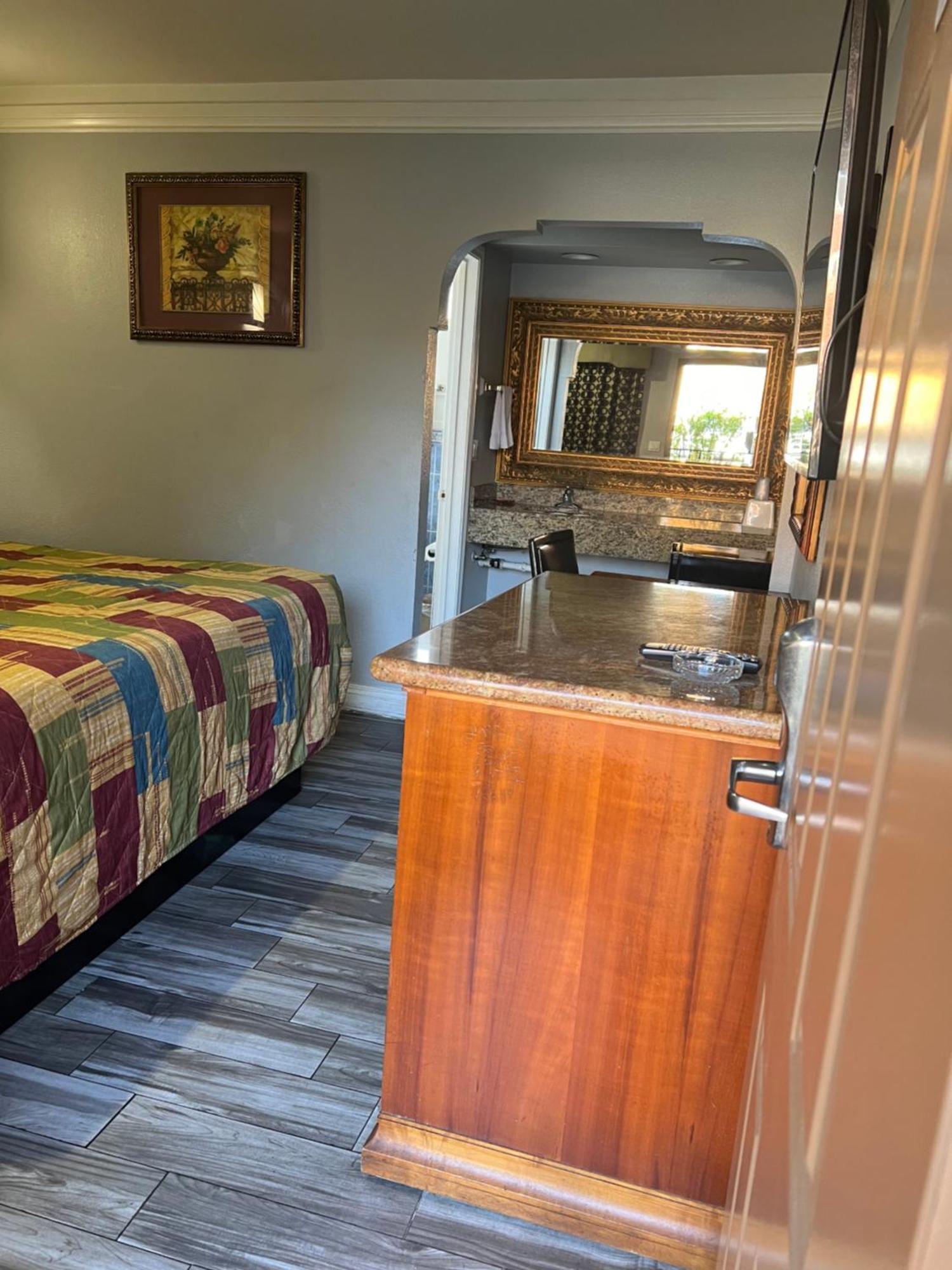 Amber Motel Inglewood Zewnętrze zdjęcie